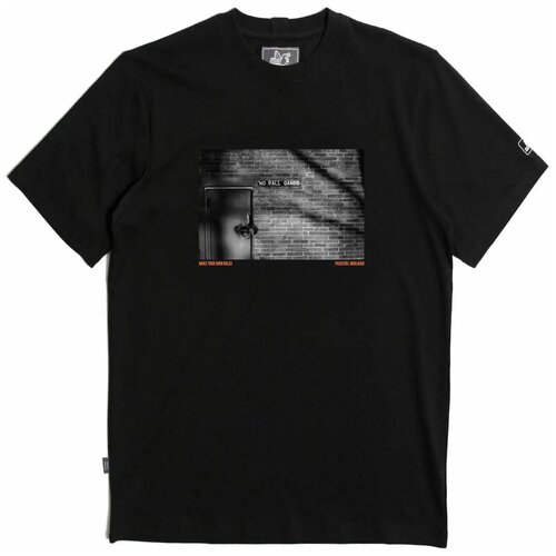 Футболка Peaceful Hooligan