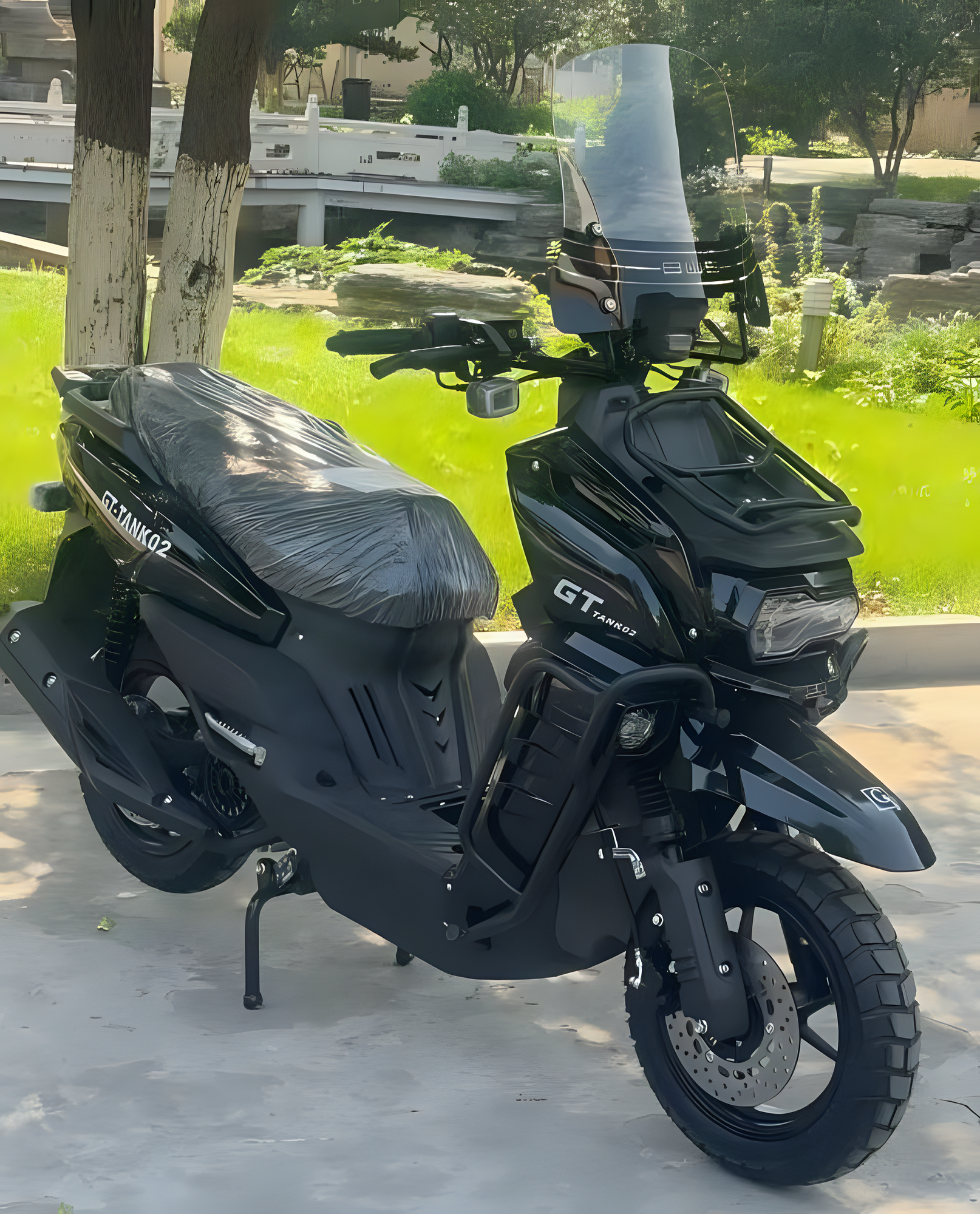 Скутер бензиновый GT Tank 02 49СС (150) вариатор R12 двухпоршневая гидравлика перед/зад