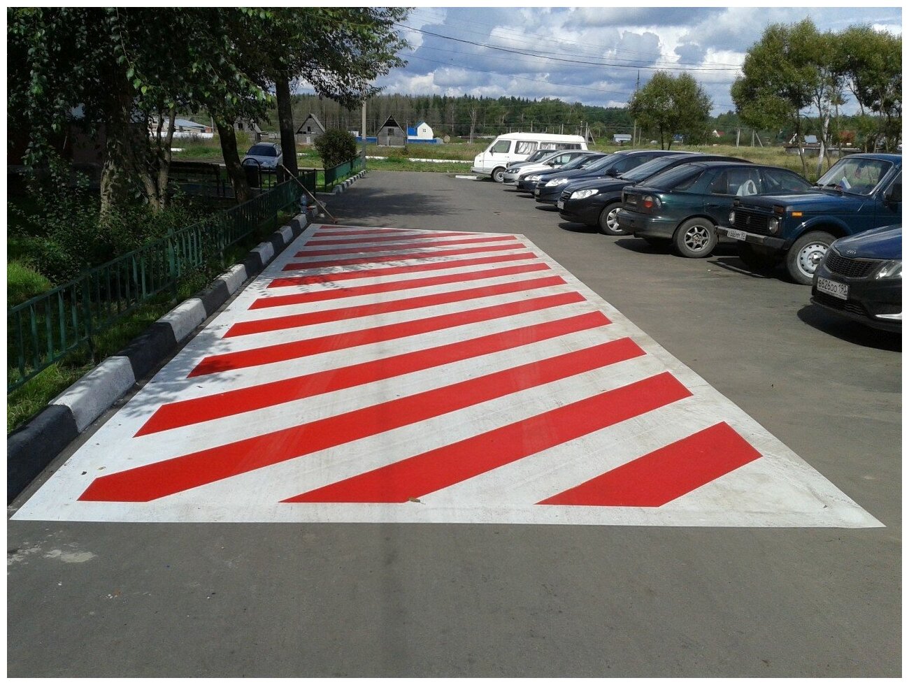 Краска износостойкая AcidColors Reflective Road для бетона и асфальта, серая, 1 кг - фотография № 3