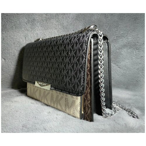 фото Женская сумка -