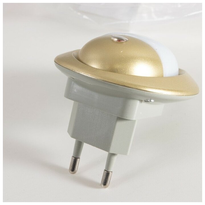 RISALUX Ночник "Светлячок" с датчиком освещения, 3_LED х 1 Вт, 10 см (220В) золот. RISALUX