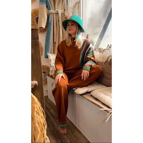 фото Костюм, размер one size, коричневый omnia store