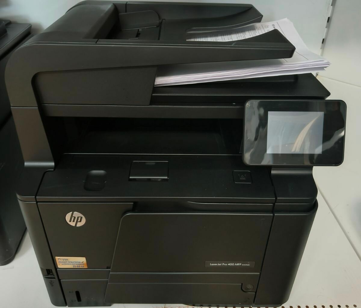 Лазерное МФУ HP LaserJet 425 - идеальное решение для вашего бизнеса!