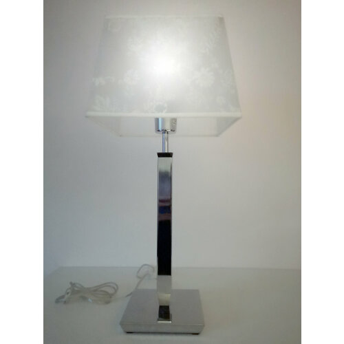 Лампа настольная Prisma Cromado (Paulo Coelho, Португалия) высотой 51 см с абажуром Mirage