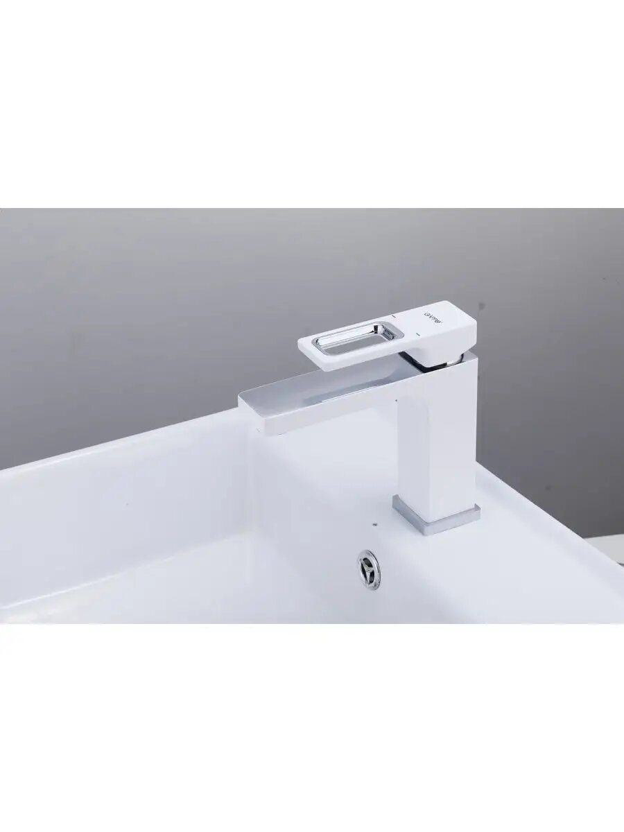 Смеситель для раковины Gappo G1017-8, латунь в цвете белый/хром — фото 1