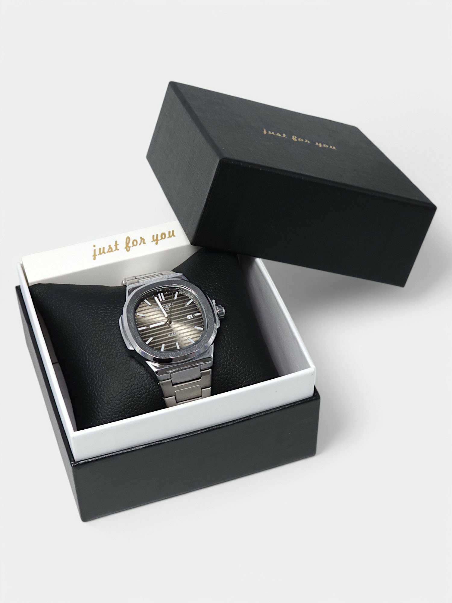 Наручные часы Patek Philippe Classic, коричневый