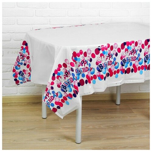 Скатерть С днём рождения цветные шары 132х220 см 521₽