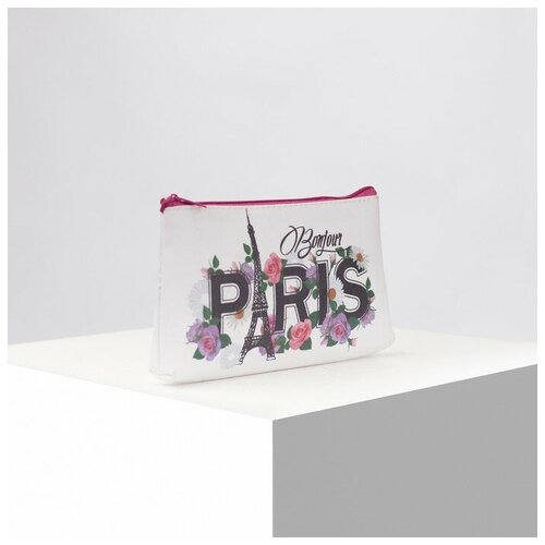 фото Косметичка на молнии, цвет белый gorodok