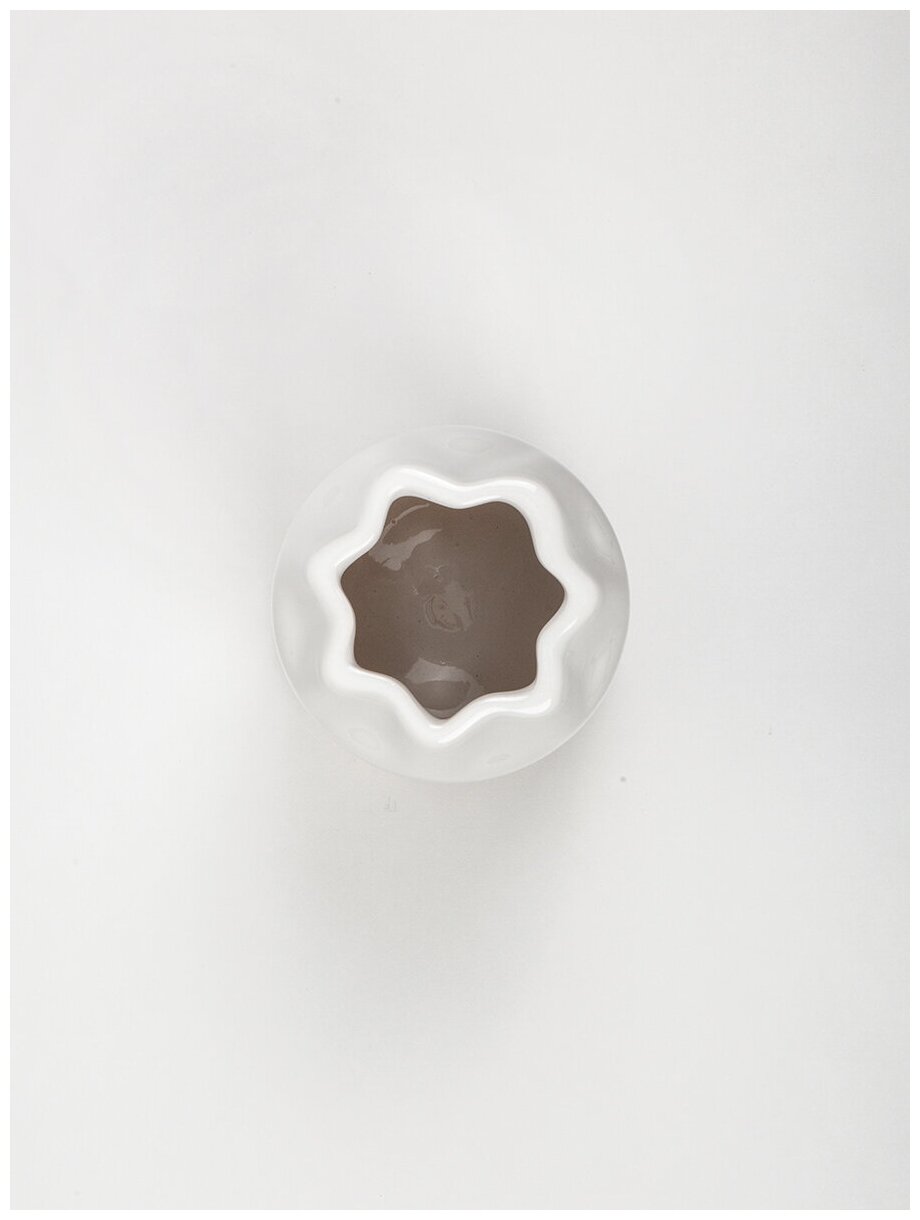 Ваза Ismat VM-250, керамика, настольная, белая, фигурное горлышко — фото 1