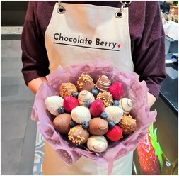 Букет из клубники в бельгийском шоколаде Chocolate Berry b46