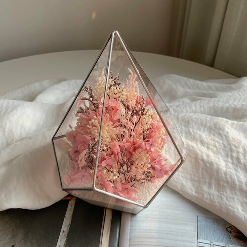 Флорариум от бренда Severinside с сухоцветами 