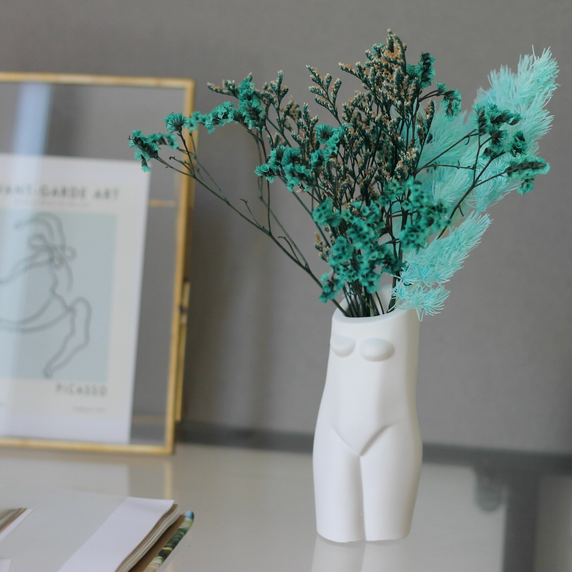 фото Ваза для декора, ваза для сухоцветов Lily, 13 см, коралловая (стиль Zara home, H&m home, Икеа)