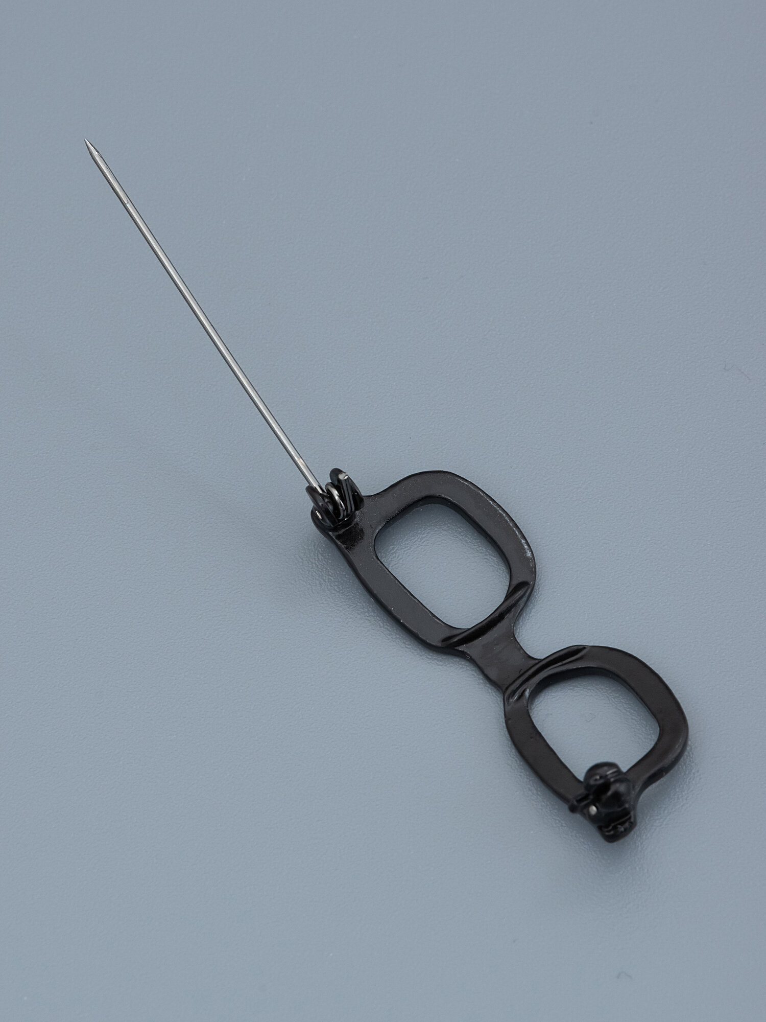 Брошь ЖемАрт, 1 шт., черный — фото 1