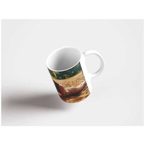 фото Кружка "девушка, на пляже, бикины 320 мл. белая" lotsprints