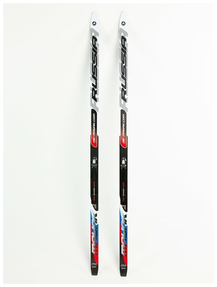 Детские подростковые лыжи Маяк пластик (с насечками) с креплениями NNN 170 см, черно-серые
