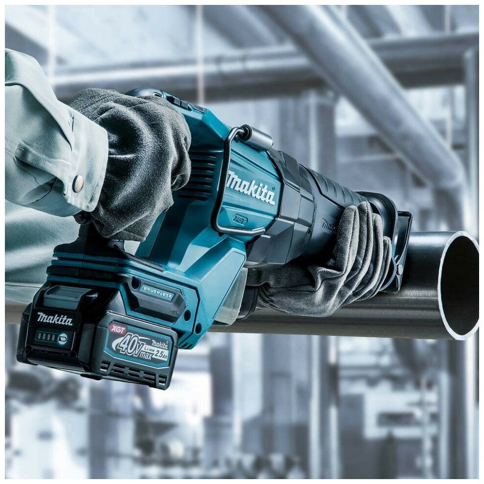 Пила сабельная аккумуляторная MAKITA XGT JR001GM201 - фотография № 10