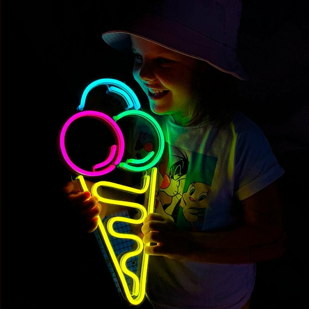 Неоновая вывеска Мороженое