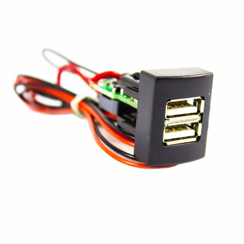 Usb розетка для авто на 2 гнезда 5v 3A зарядка в авто для моделей Lada Приора, Гранта, Калина 2 штат 1шт.