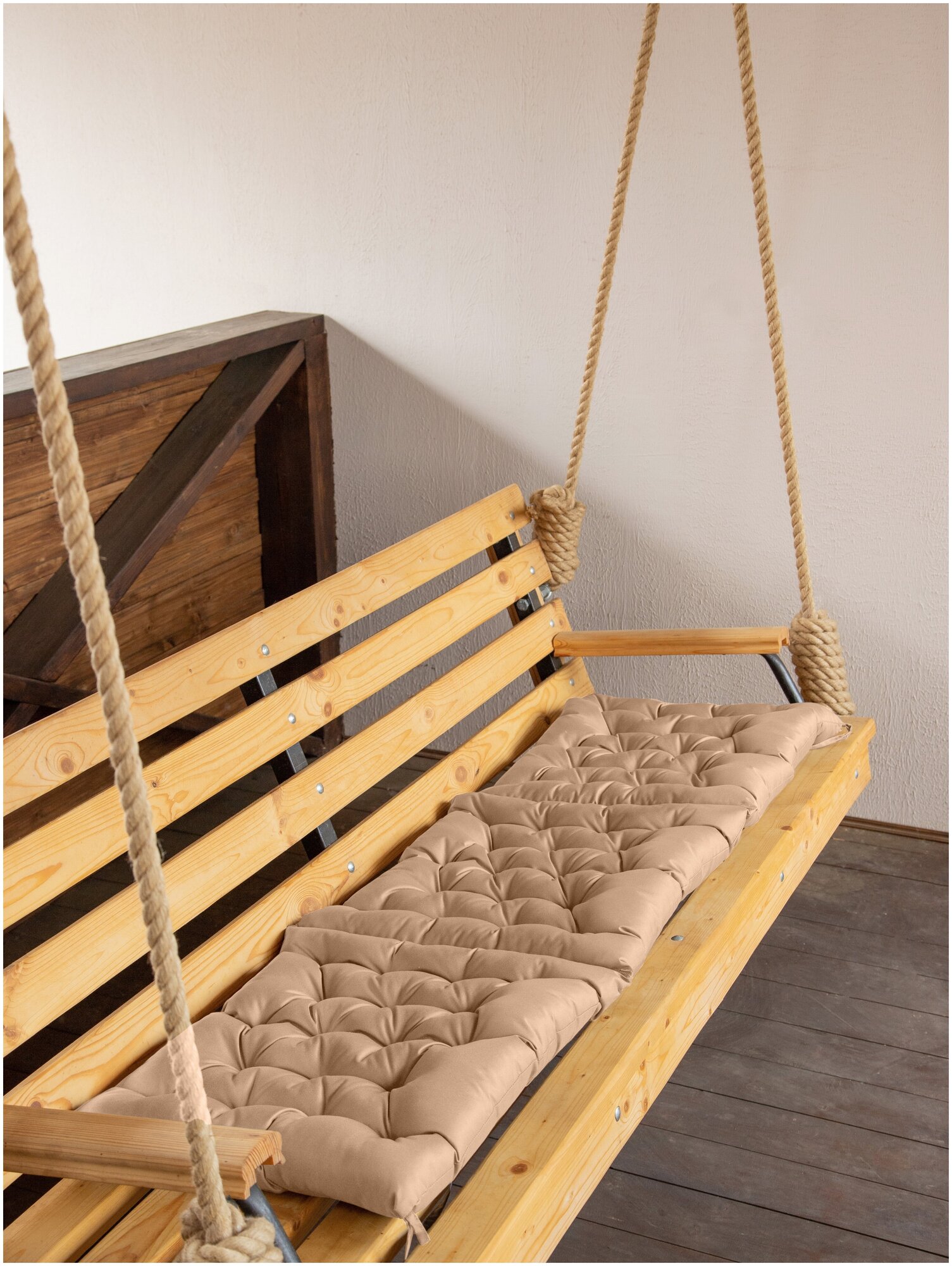 Подушка -матрас на качели,шезлонг, диван, сиденье для подвесного кресла Bio-Line,для дачи и дома,особопрочный,55х165 см/беж - фотография № 2