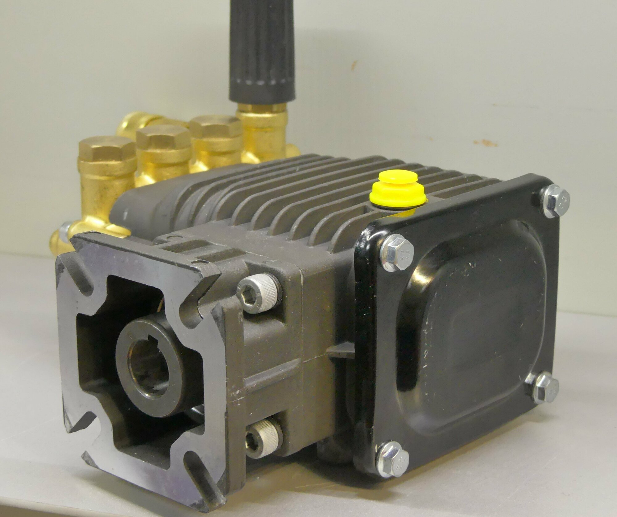 Изображение Насос для бензиновой мойки высокого давления (150 бар, 13 л/мин, 7 лс, 3400 об/мин, вал 20 мм) Bounche 3WZ-1805 DB