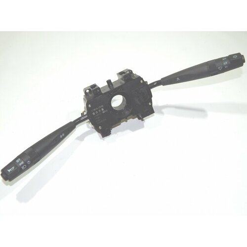 Переключатель подрулевой Dongfeng DFL3251AF 2800₽