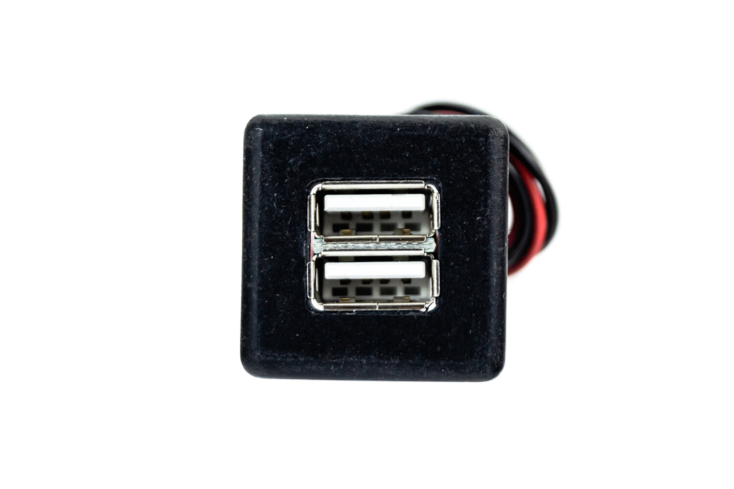 USB зарядное на 2 слота вместо заглушки кнопки для ВАЗ 2110, 2111, 2112
