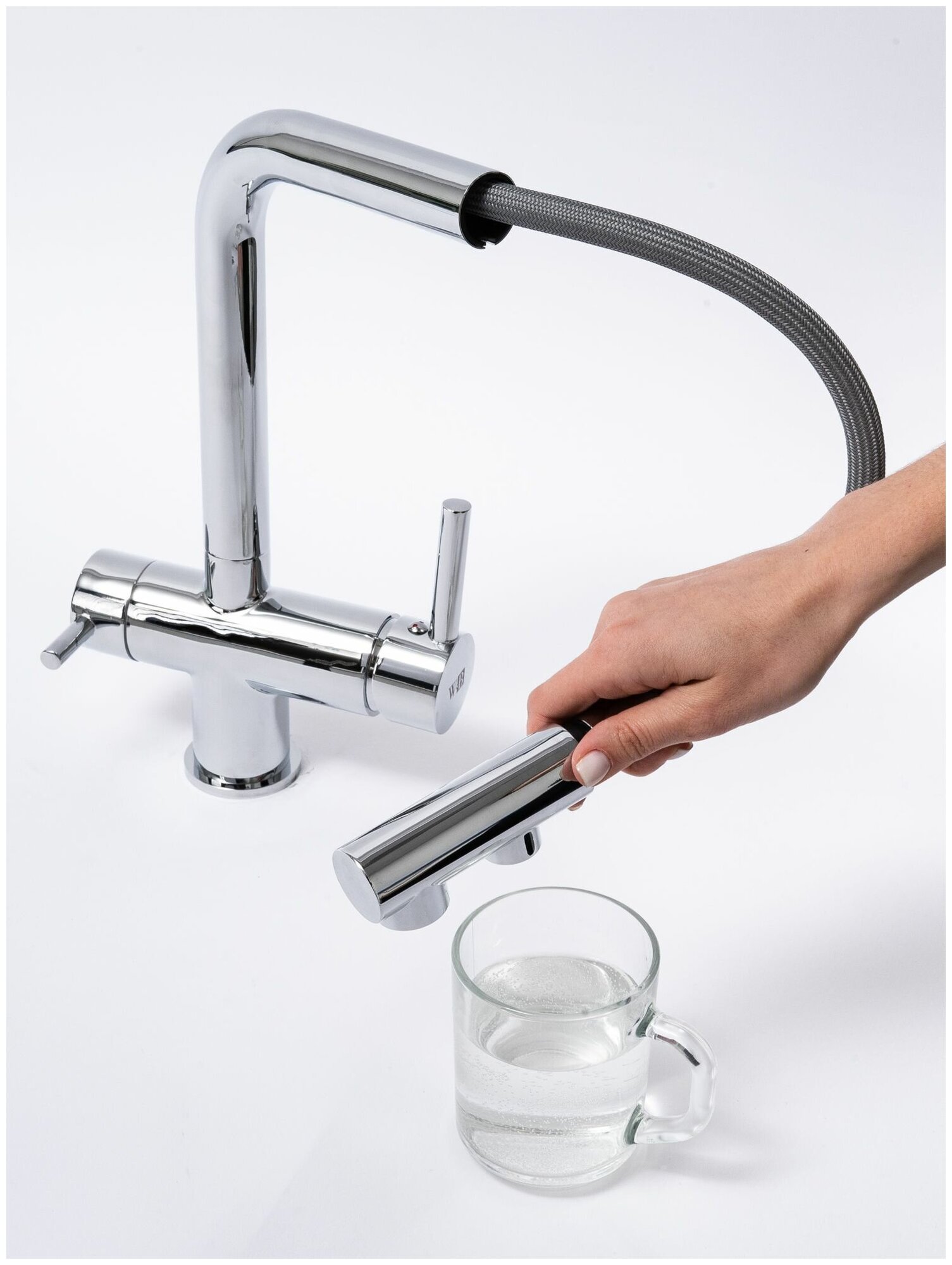 WasserBerg Kante - C Смеситель кран для кухни с гибким выдвижным изливом с подключением фильтра питьевой воды - фотография № 5