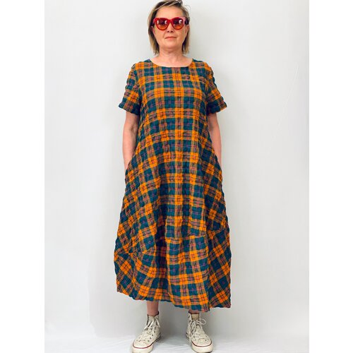 платье баллон/скрывает бёдра/закрывает колени