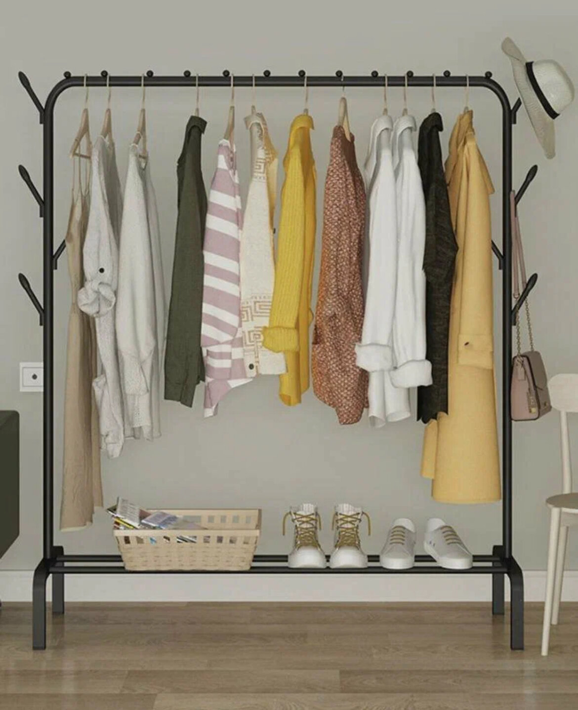 Стеллаж для одежды минималистичный рейл стеллаж для одежды рейл для одежды с подставкой для обуви удобный рейл черный 150 х 110 см