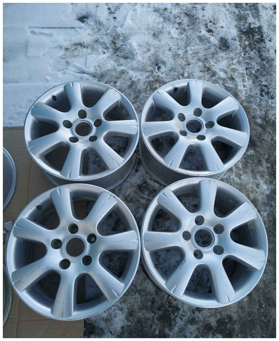 Колесные диски Volkswagen Touareg 7.5xR17/5x130 71.6