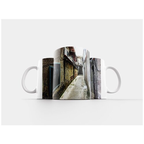 фото Кружка "аллея, переулок, старый" 320 мл lotsprints