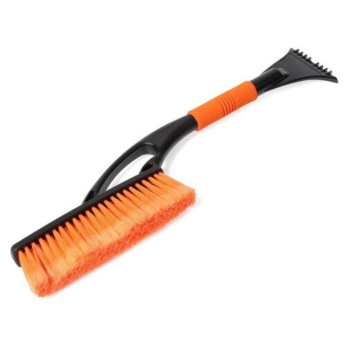 Щетка сметка со скребком M5 мягкая ручка 57 см 960₽