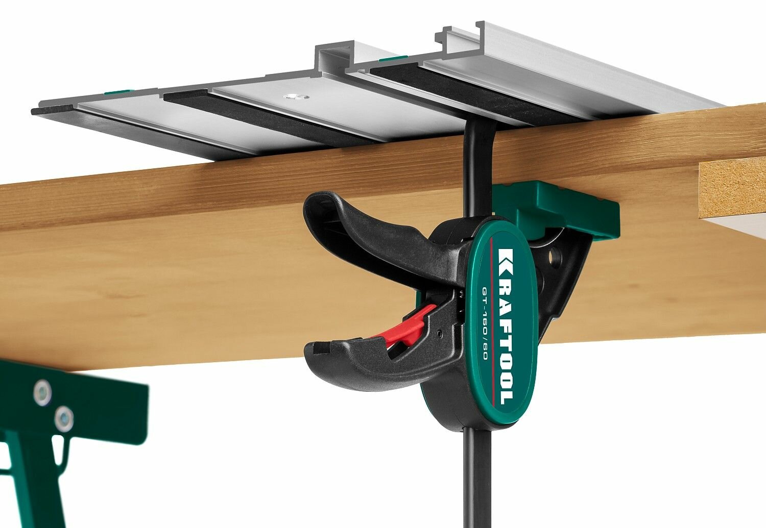 Изображение KRAFTOOL GT-160/60, 160/60 мм, универсальная, быстрозажимная, в T-track, пистолетная струбцина (32237)