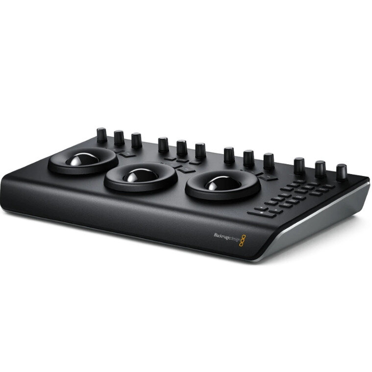 Панель управления Blackmagic DaVinci Resolve Micro Panel