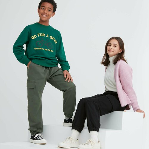 Брюки Uniqlo, размер 7-8Y(130), черный