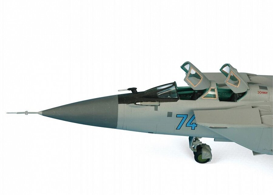 Сборная модель ZVEZDA Самолет "МиГ-31" 1/72