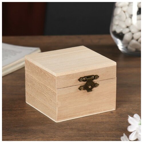 Шкатулка дерево для росписи квадрат 6,5х8,5х8,5 см (6шт.)