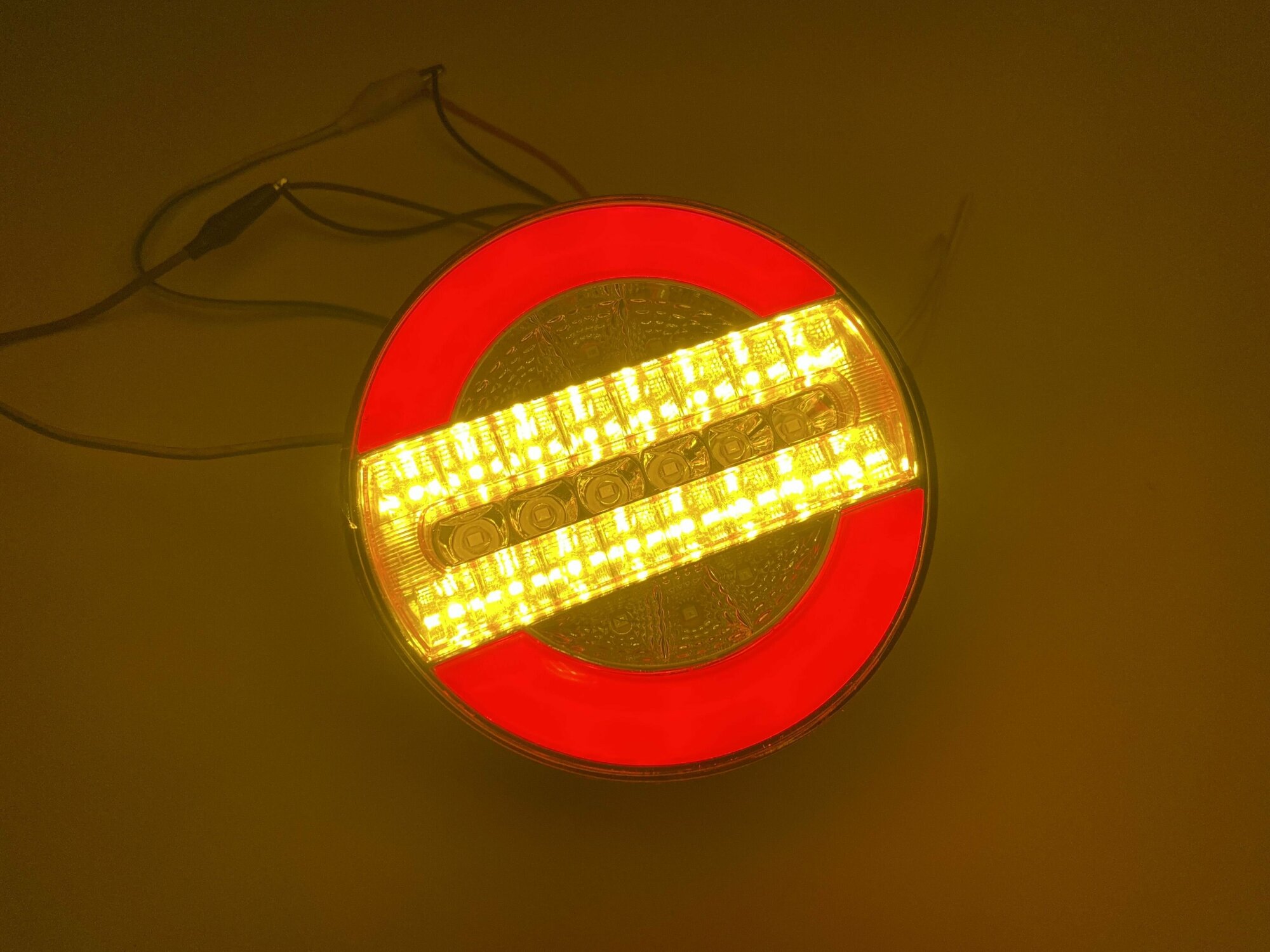 Светодиодный универсальный задний фонарь LED, круглый, d 13.5см B1 Burger, 12-24в, шт