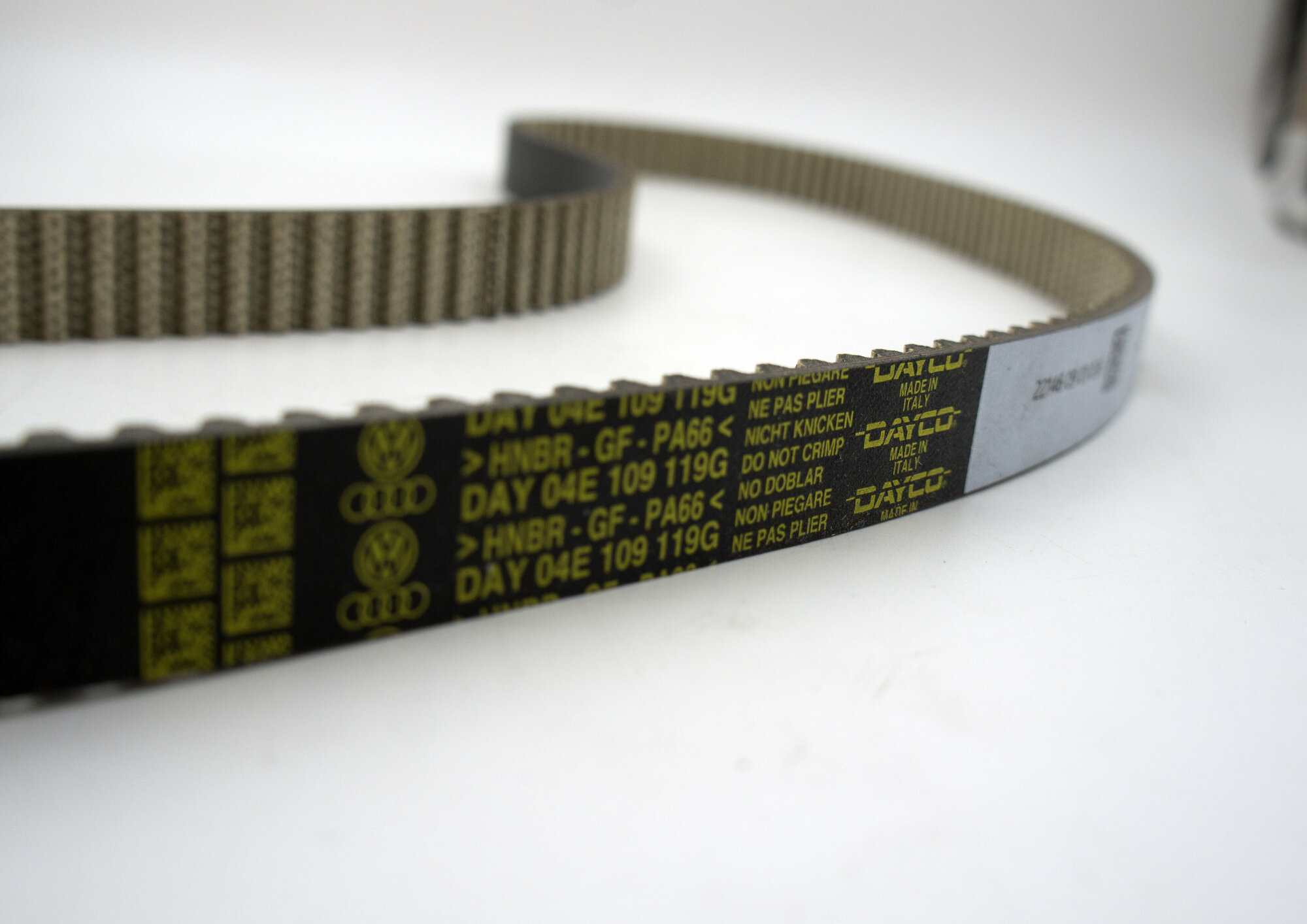 Арт. Euro: 04E109119F/Арт. Rus: 04E109119F/VAG/Ремень зубчатый грм/Timing Belt