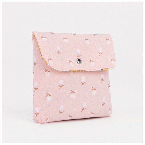 фото Косметичка на кнопке, цвет розовый brand m