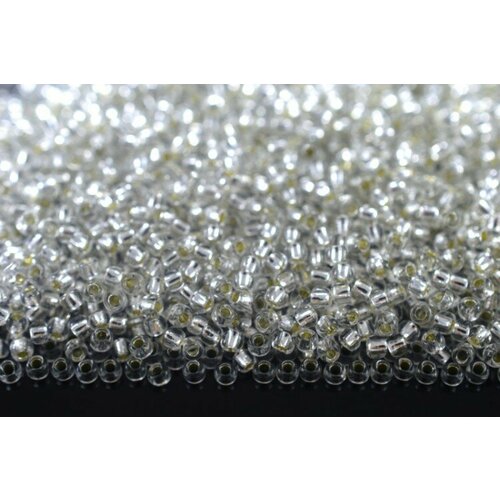 Бисер японский TOHO круглый 11/0 #PF0021 Permanent Finish, хрусталь, серебряная линия внутри, 10 грамм