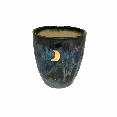 Вытянутый керамический стакан с луной