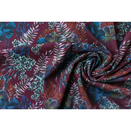 Ткань хлопок с эластаном с голубыми и синими цветами на бордовом фоне ткань бархат с цветами и эластаном