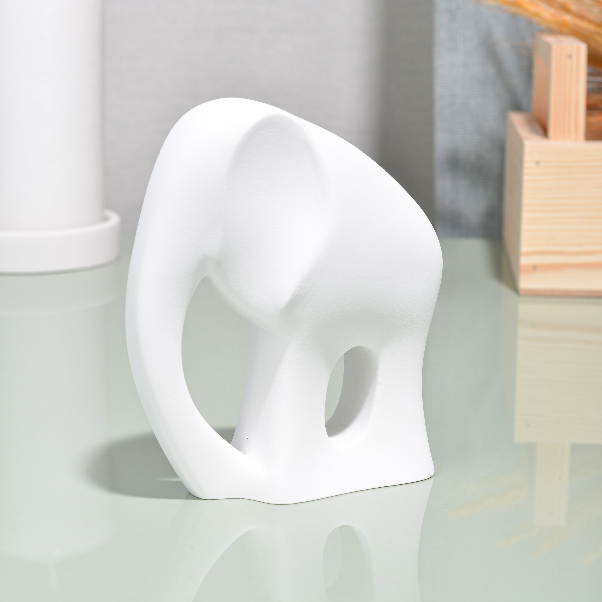 фото Статуэтка "Слоник" из гипса, размер 9х4х10,5см, цвет белый матовый