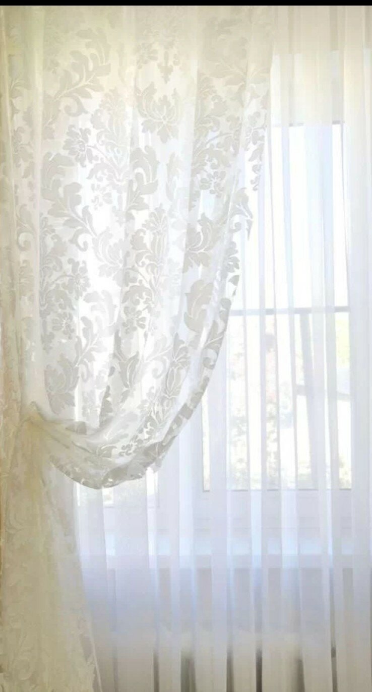 фото Тюль органза деворе с рисунком кремовая выс.250см, шир.380см, для комнаты, кухни, детской, кабинета, гостиной.