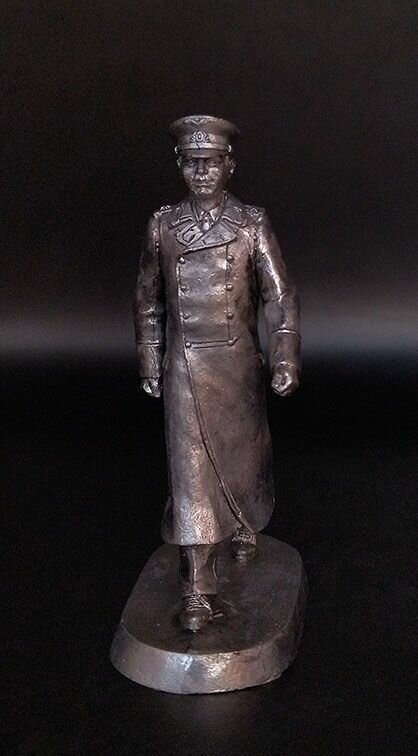 Декоративная фигура коллекционная статуэтка Юрий Гагарин