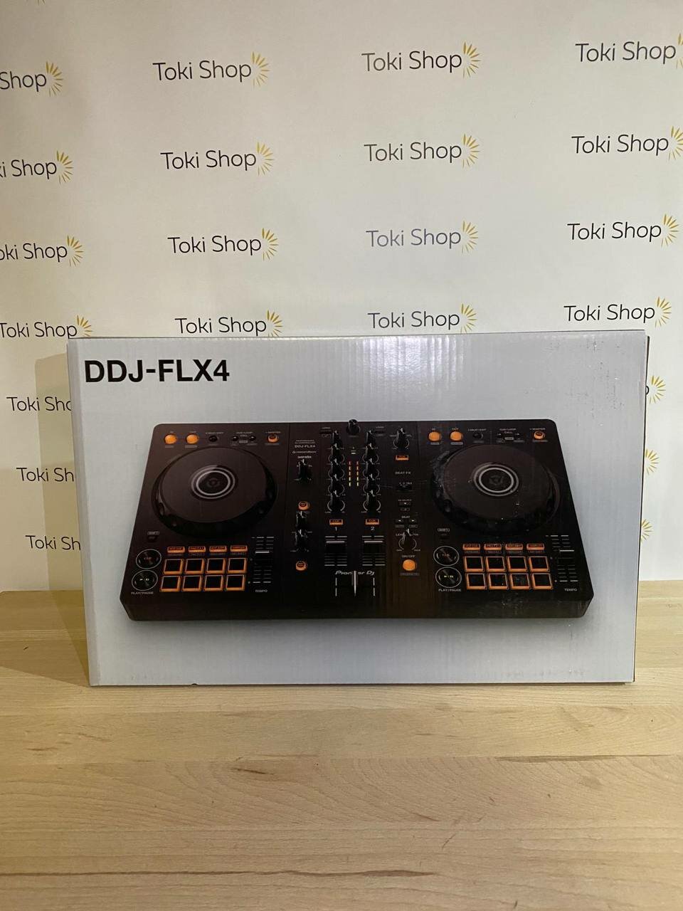 Pioneer DDJ FLX4 контроллер для профессиональных диджеев