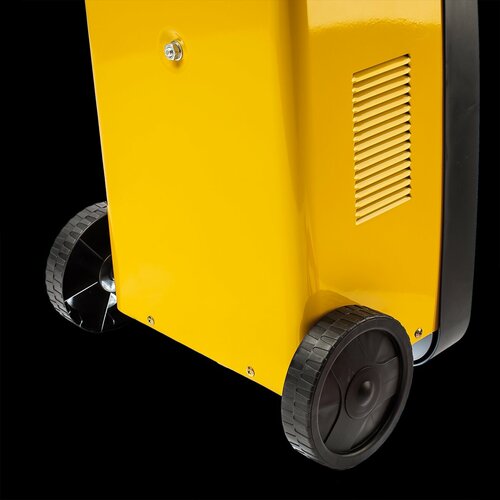 RUNTEC RT-CB400 Пуско-зарядное устройство ENERGY 400 15158₽