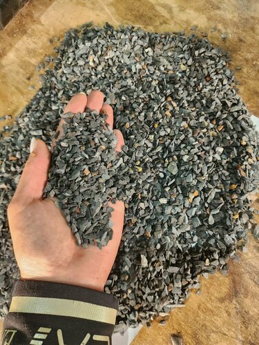 Изображение товара Грунт для аквариума. Сленец черный . фракция 3-5 мм. 10 кг.