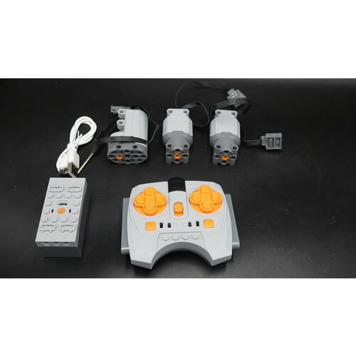 Комплект моторов Пульт управления Аккумулятор power functions для конструктора робототехники 3500₽
